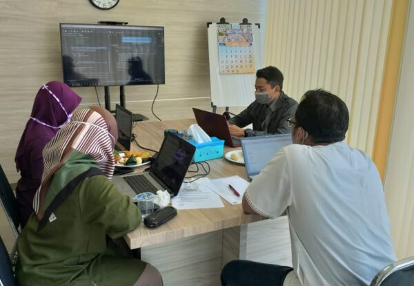 Pembuatan Sistem Informasi Identifikasi Kehadiran Dosen